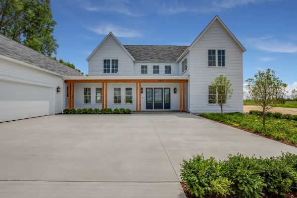 Concrete Driveway Service in Frankfort