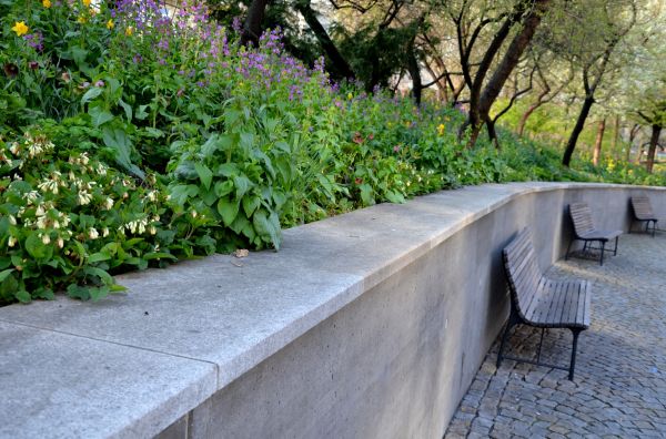 Concrete Retaining Wall Service in Frankfort