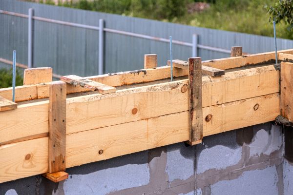 Poured Wall Construction in Frankfort