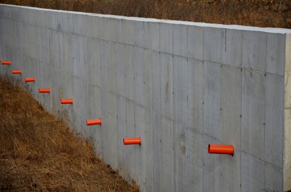 Concrete Wall Installation in Frankfort