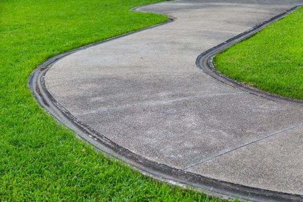 Concrete Sidewalk Construction in Frankfort