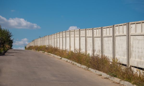 Cement Fence Installation in Frankfort