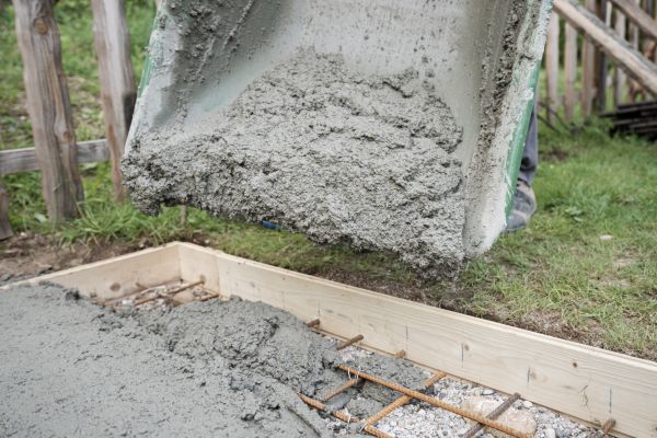 Yard Concrete Pouring in Frankfort